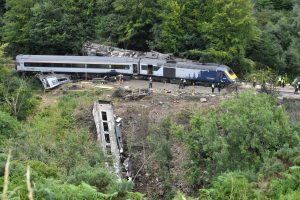 stonehaven-crash-derailment-rsz-2-300x200.jpg